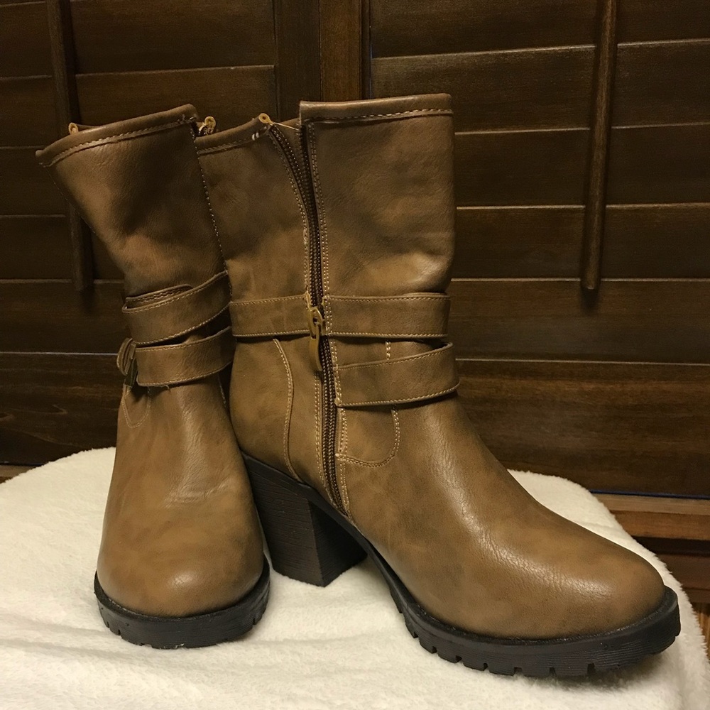 Ladies boots/booties